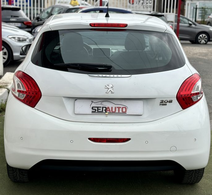 PEUGEOT 208 I 2013