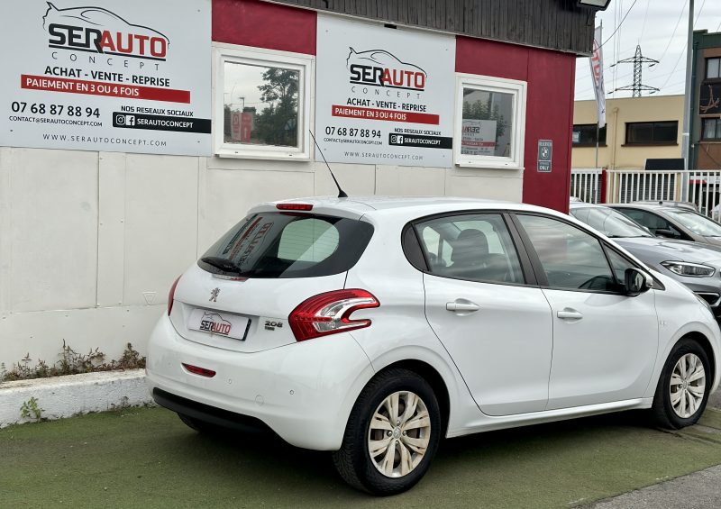 PEUGEOT 208 I 2013