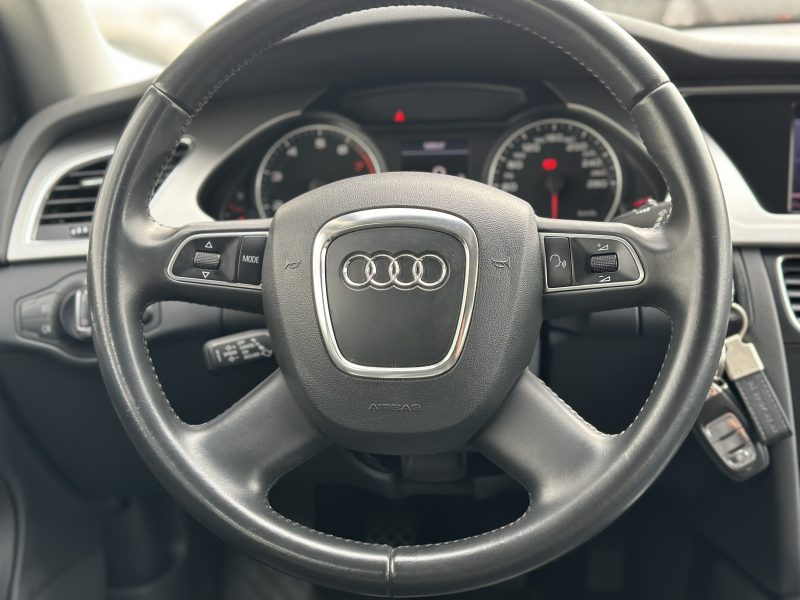 AUDI A4 B8 Avant 2011