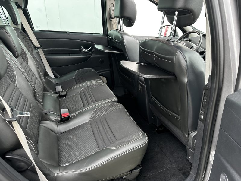 RENAULT SCENIC III 2015