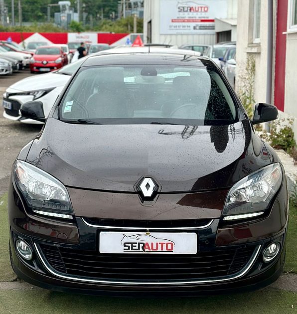 RENAULT MEGANE III  2013