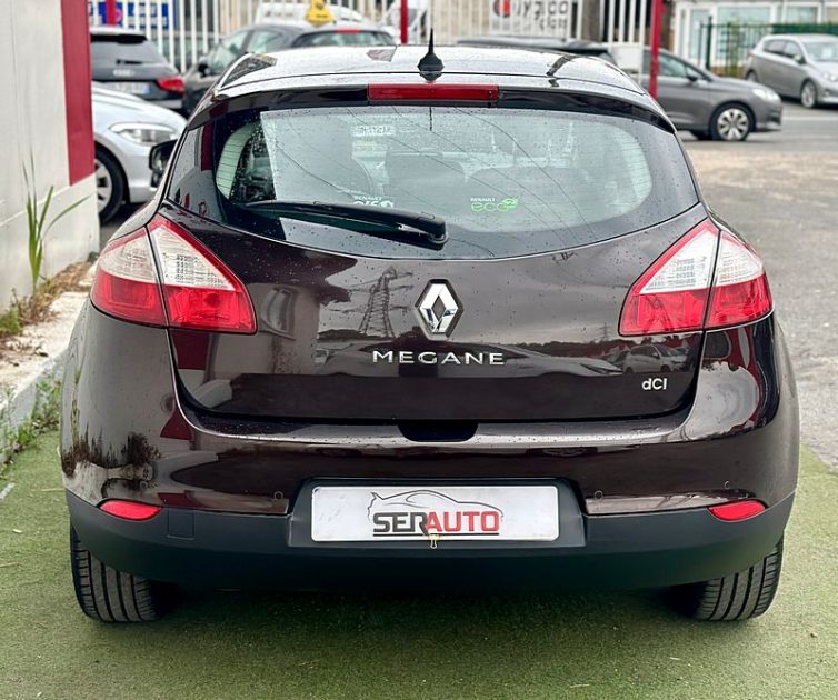 RENAULT MEGANE III  2013