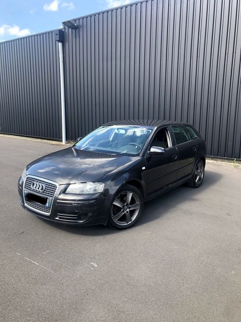 AUDI AUDI A3 2012