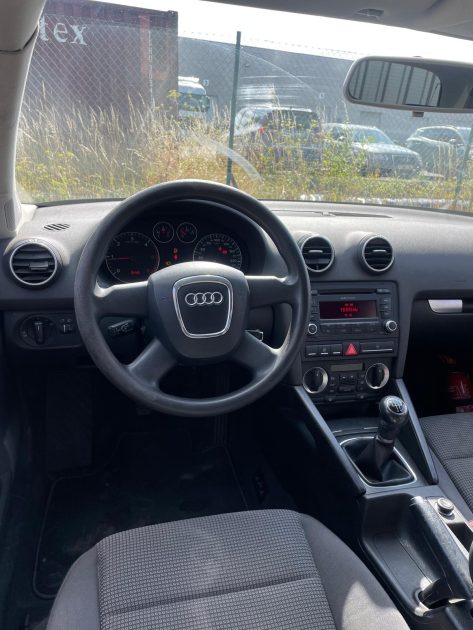 AUDI AUDI A3 2012