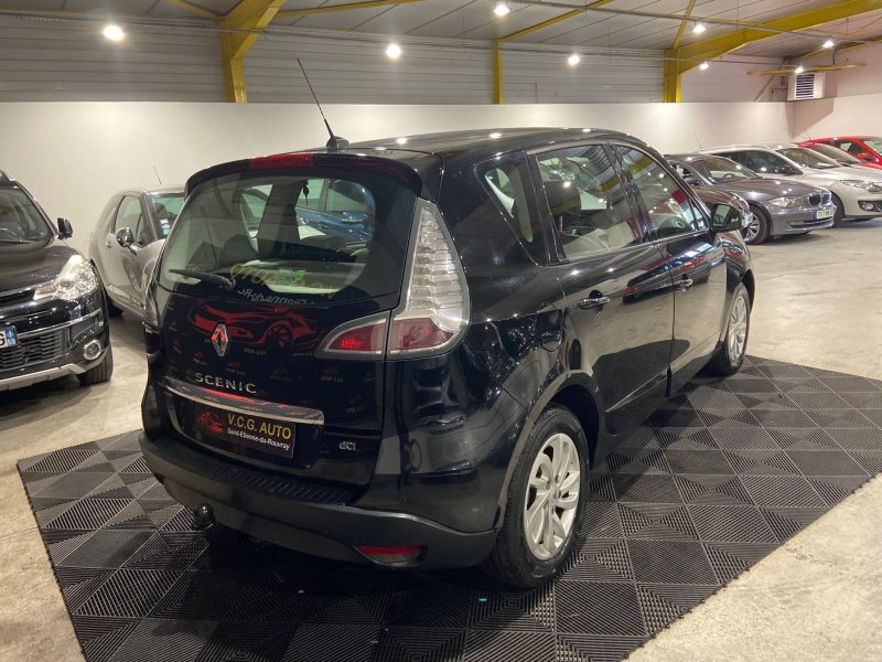 RENAULT SCÉNIC III 1.5 dCi 110cv