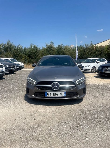 MERCEDES CLASSE A 180d AMG LINE 2019