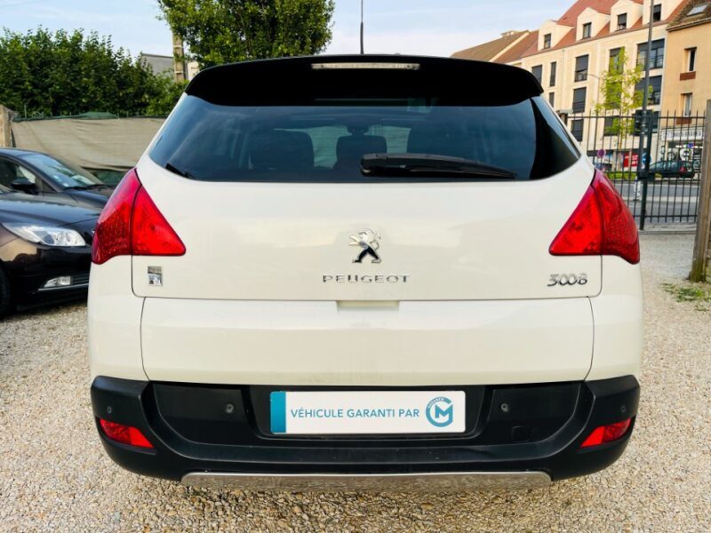 PEUGEOT 3008 Monospace 2013