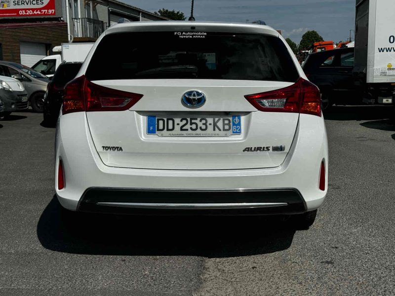 TOYOTA AURIS 2014