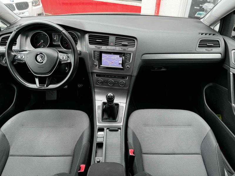 VOLKSWAGEN GOLF VII 1.6 TDI 105CH CONFORTLINE GARANTIE 6MOIS