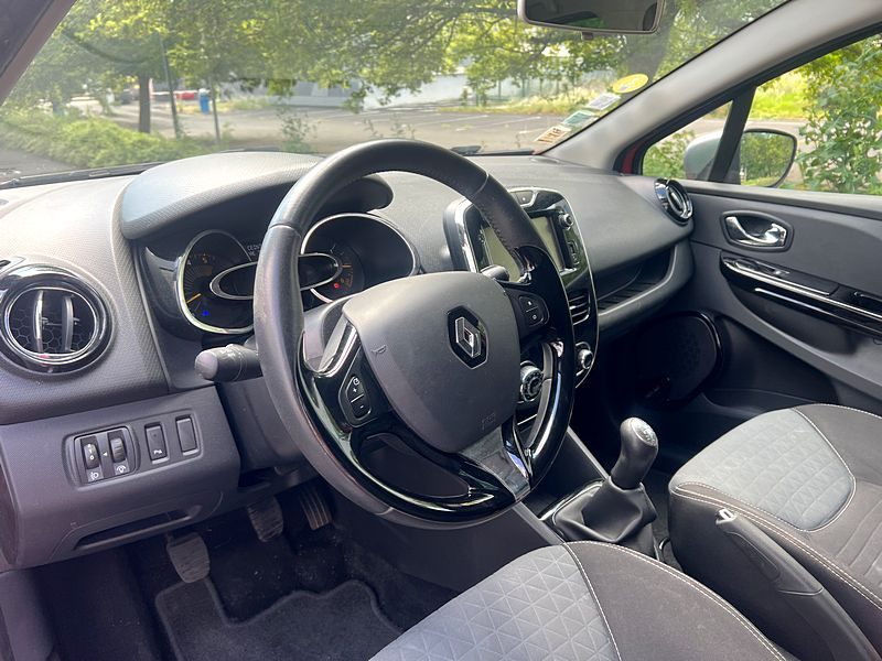 RENAULT CLIO IV 2015