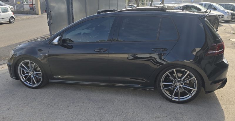 VOLKSWAGEN GOLF VII 2016