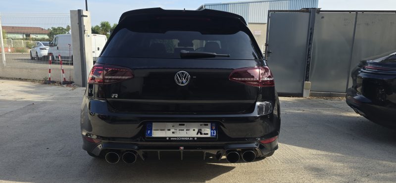 VOLKSWAGEN GOLF VII 2016