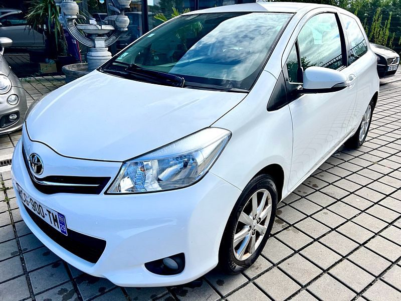 TOYOTA YARIS 1.0L VVT-I 69CH DYNAMIC 