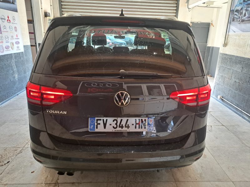 VOLKSWAGEN TOURAN 2020