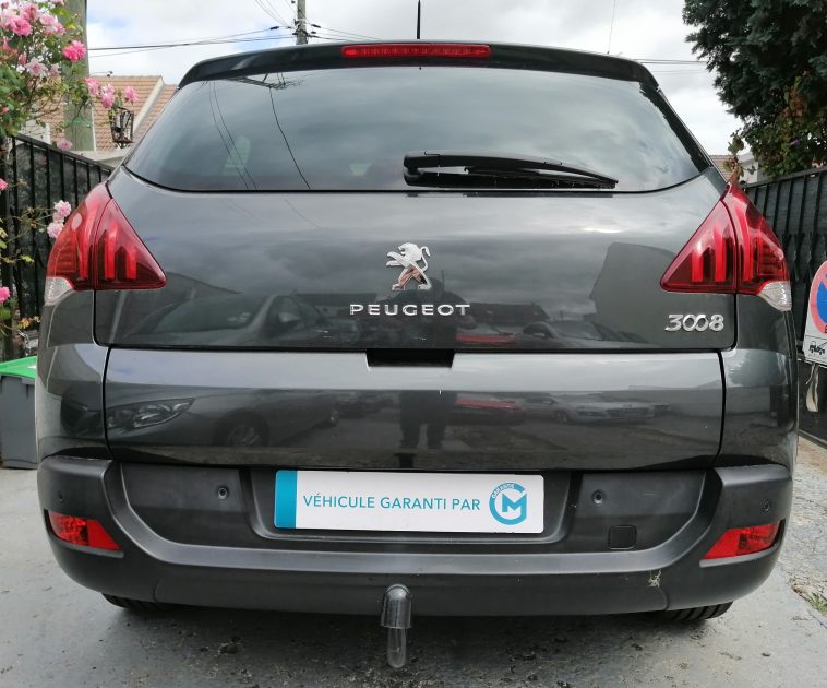 PEUGEOT 3008 Monospace 2015