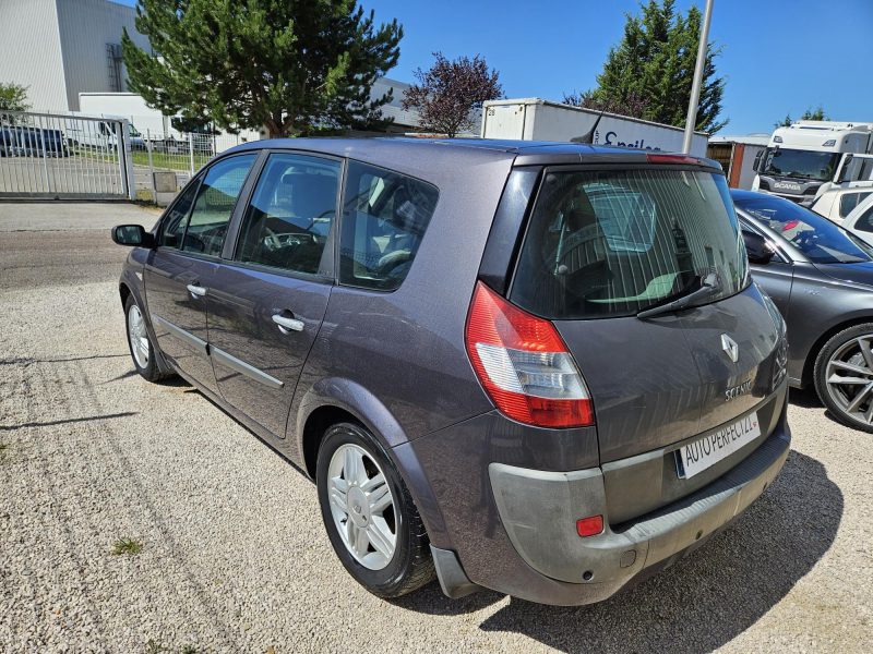 RENAULT GRAND SCENIC II 2005