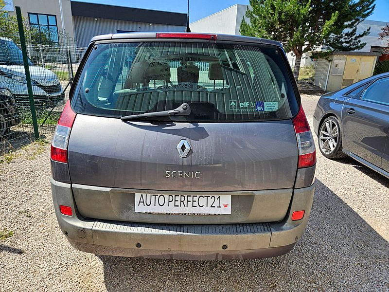 RENAULT GRAND SCENIC II 2005