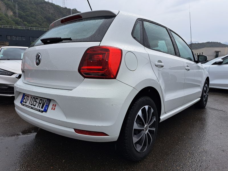 VOLKSWAGEN POLO V 2016