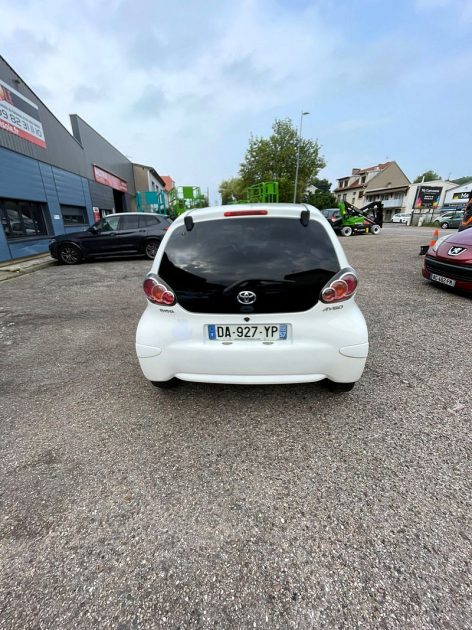 TOYOTA AYGO 2013