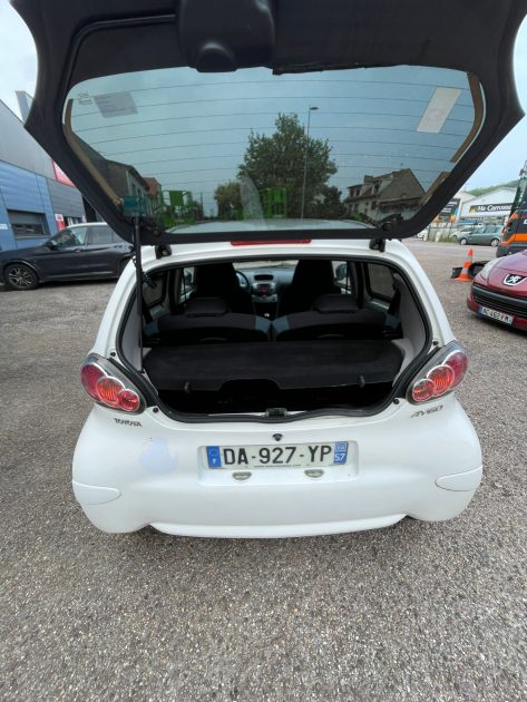 TOYOTA AYGO 2013