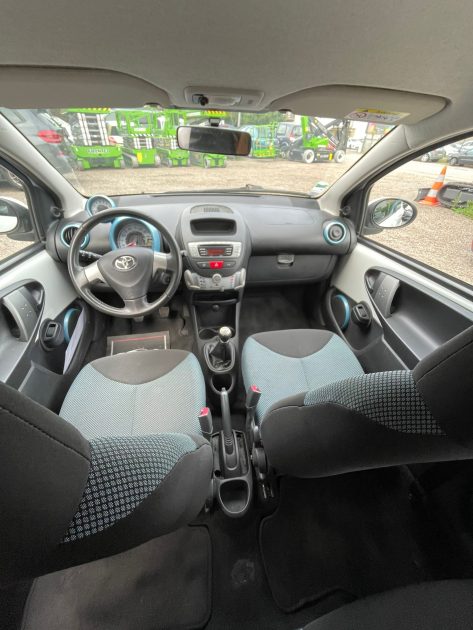 TOYOTA AYGO 2013