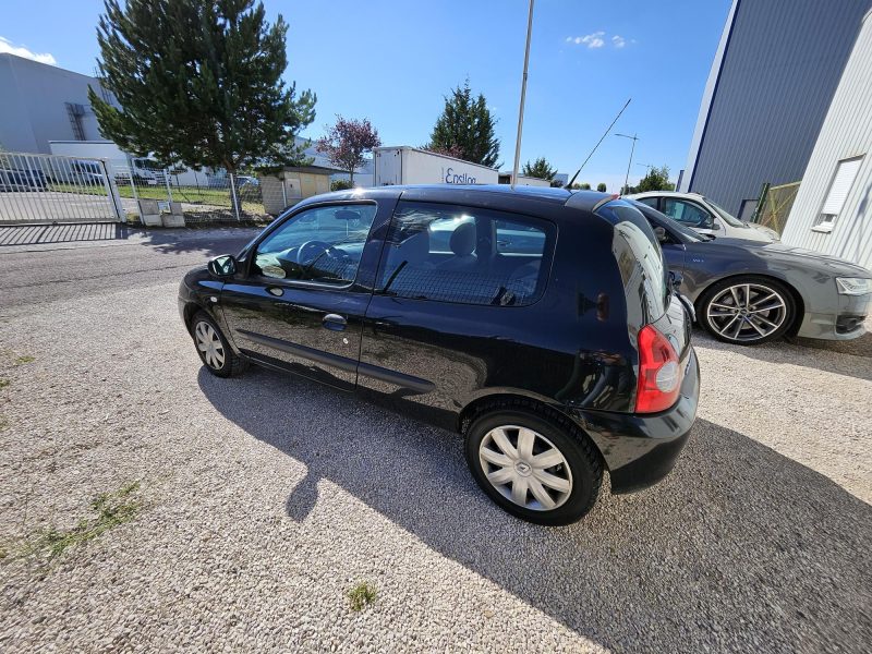 RENAULT CLIO II CAMPUS 2008