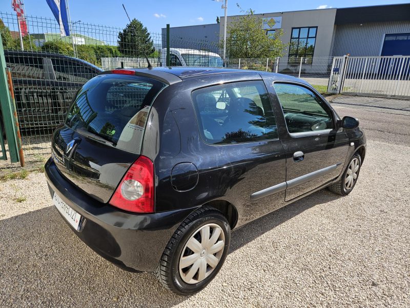 RENAULT CLIO II CAMPUS 2008