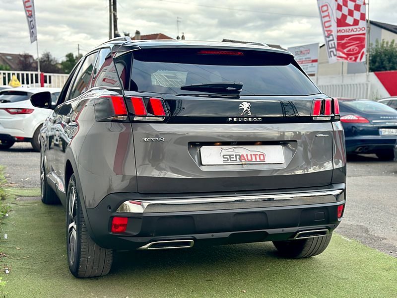 PEUGEOT 3008 SUV 2018