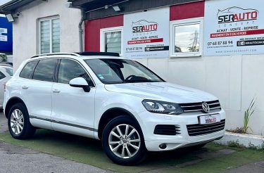 VOLKSWAGEN TOUAREG 2012