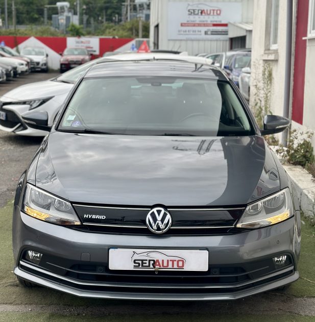 VOLKSWAGEN JETTA IV 2015