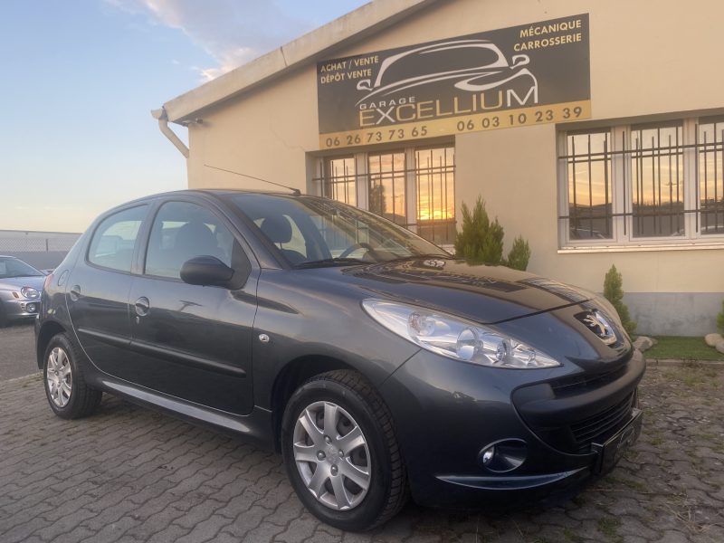 PEUGEOT 206+ 2012