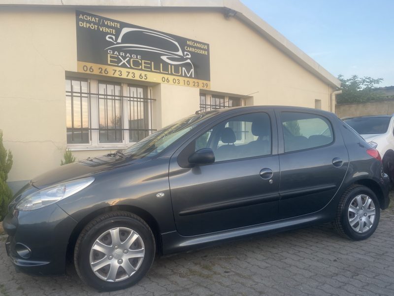 PEUGEOT 206+ 2012