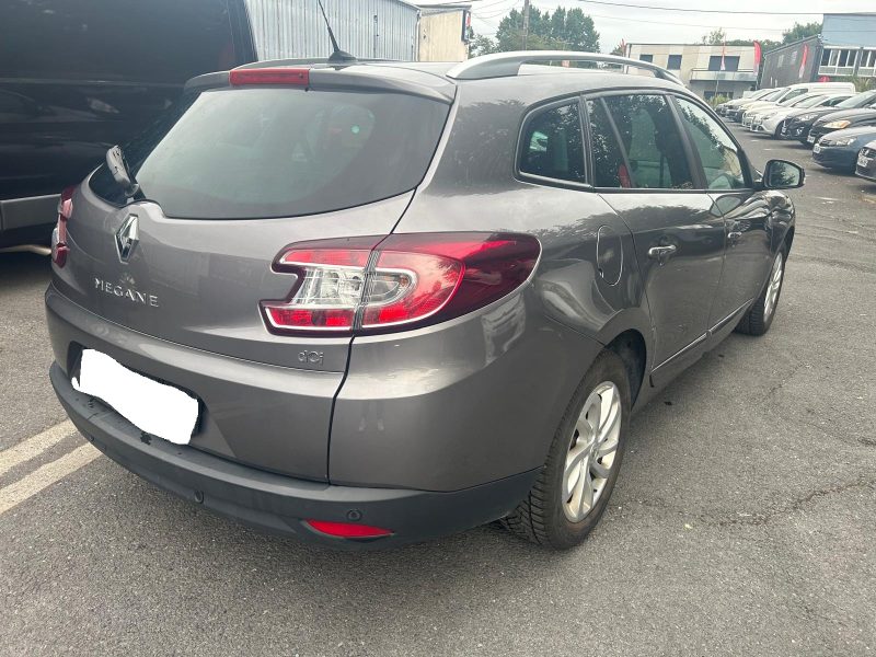 RENAULT  MEGANE  2014