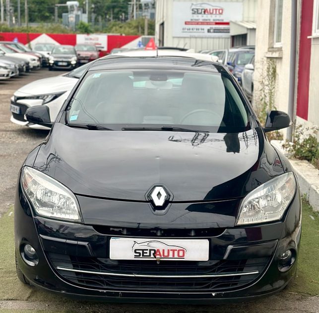 RENAULT MEGANE III  2011