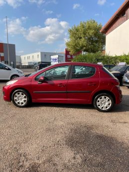 PEUGEOT 207 2009