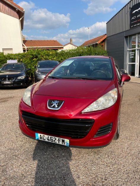 PEUGEOT 207 2009