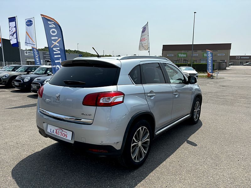 PEUGEOT 4008 1.8 HDi AWC 150cv