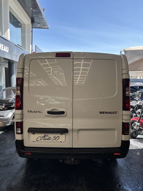 RENAULT TRAFIC III Camionnette 2016