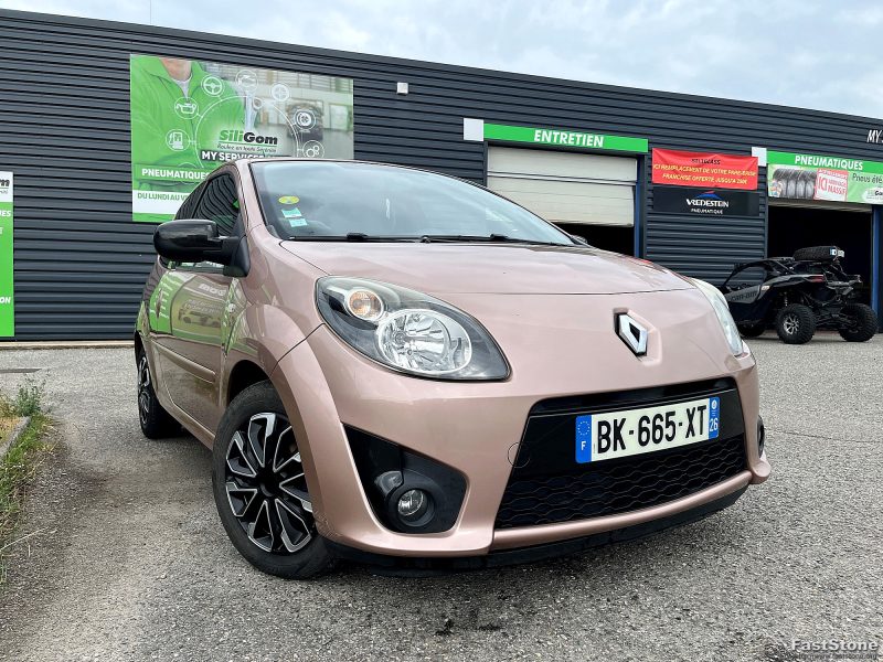 RENAULT TWINGO II 2011