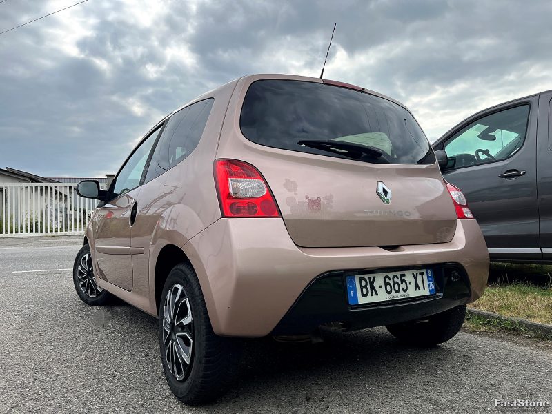 RENAULT TWINGO II 2011