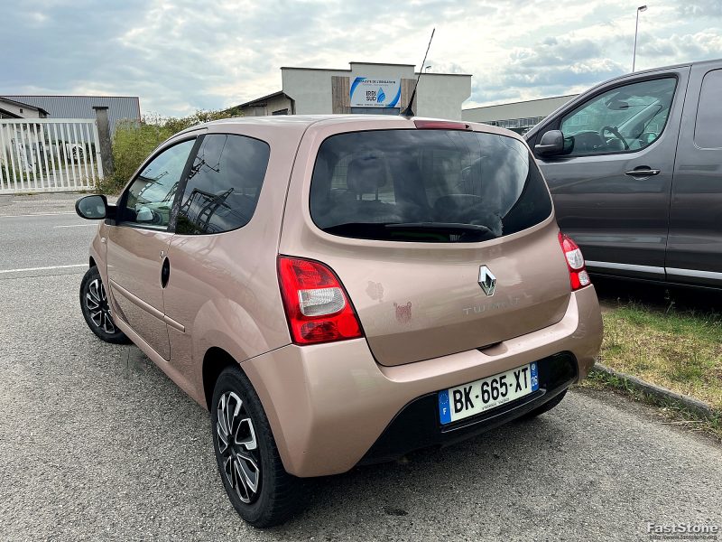 RENAULT TWINGO II 2011