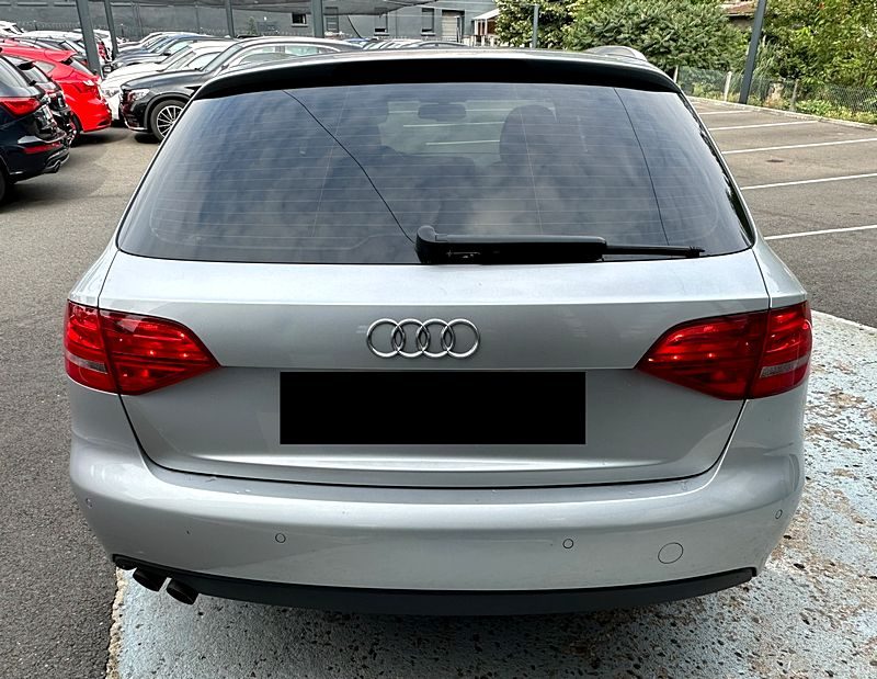 Audi A4 AVANT 2.0 TDI 143cv S Line