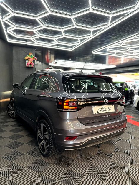 VOLKSWAGEN T-CROSS 2022