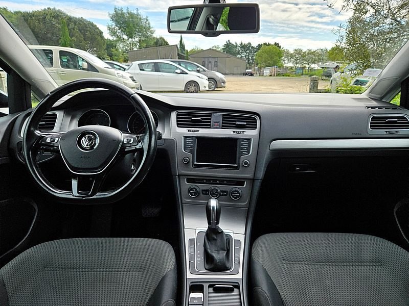 VOLKSWAGEN GOLF VII 2016