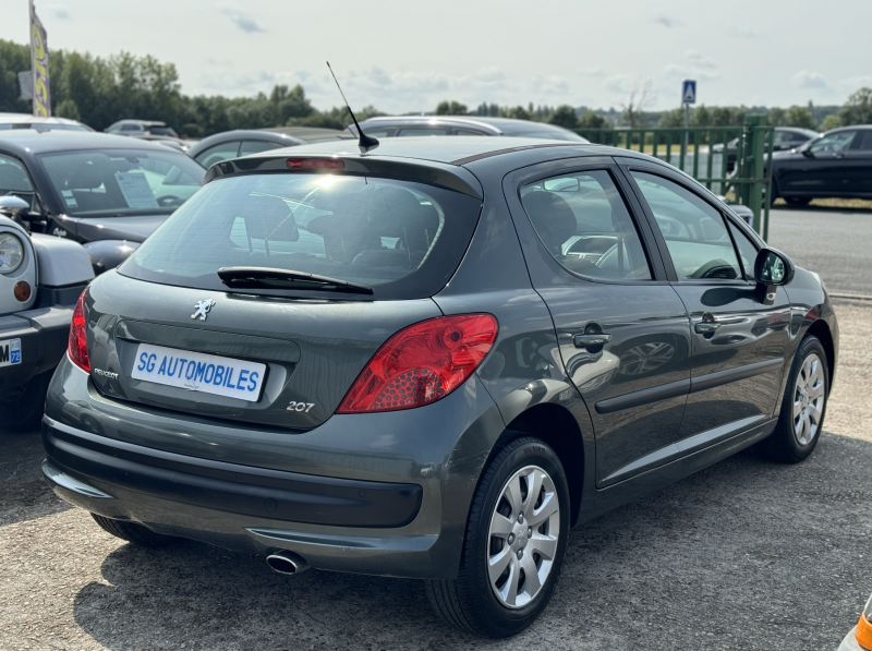 PEUGEOT 207 2008