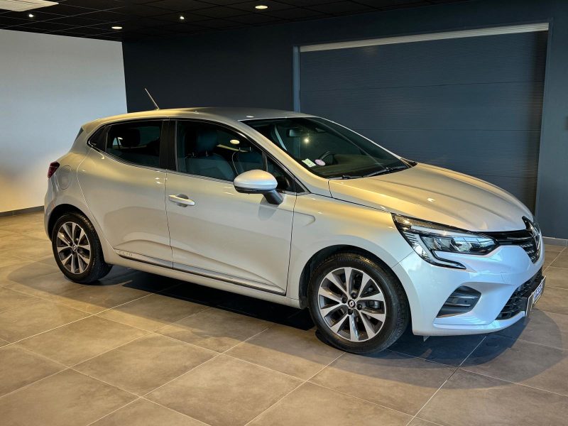 RENAULT CLIO 2021