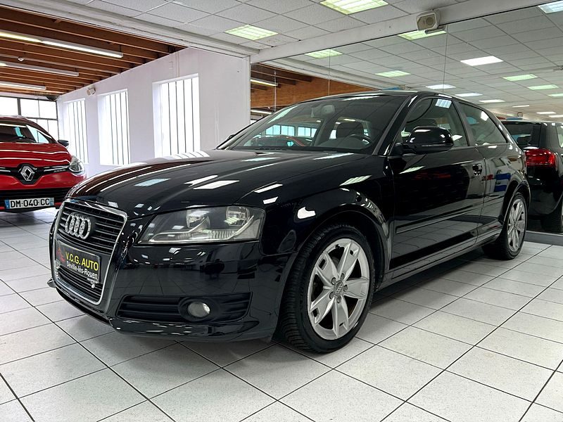 AUDI A3 1.6 TDI 105CH DPF AMBITION S TRONIC