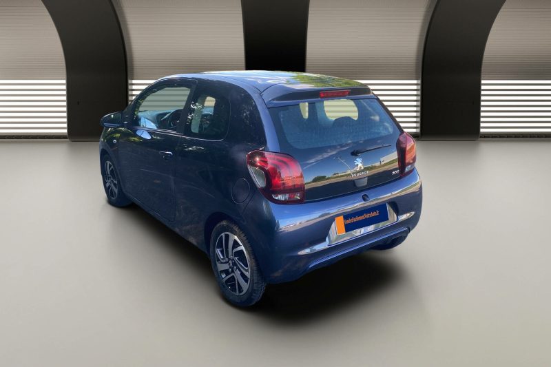 PEUGEOT 108 1.2 VTi 2015 82ch Allure