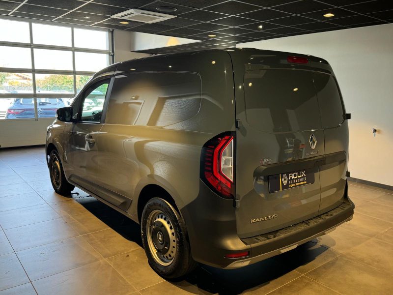 RENAULT KANGOO  2022