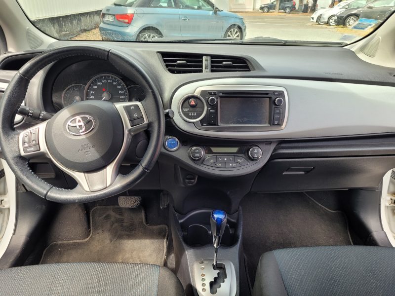 TOYOTA YARIS 2013